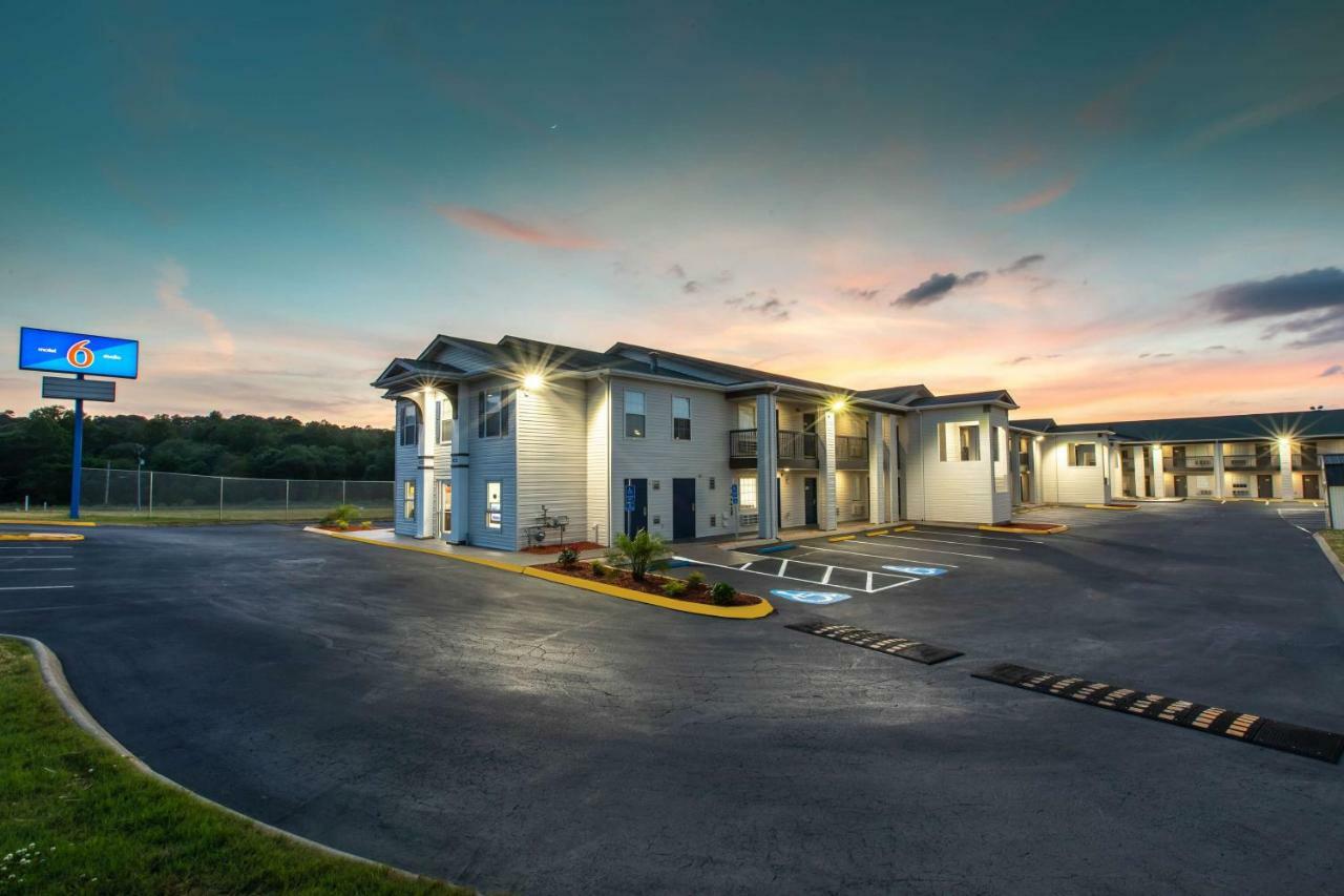 Motel 6-Greenville, Sc - I-85 Near Downtown Exterior photo